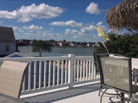 Water views without waterfront prices!