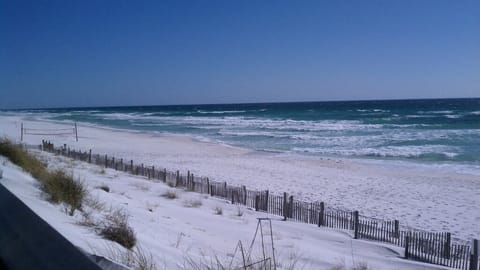 Beautiful sugar white sands and emerald water in the Crystal Beach neighborhood!