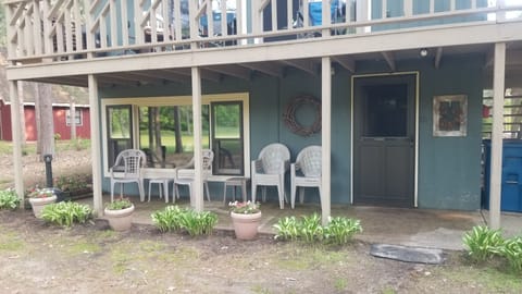 Ground Level Walkout Patio