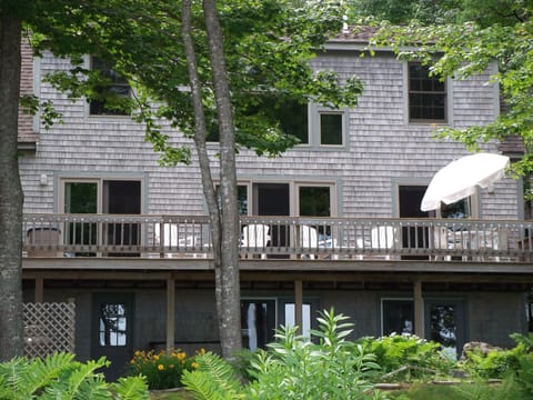 Bayport Cottage- Back with Deck