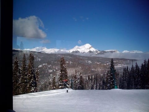 Never a lift line! 3 days skiing in one day...