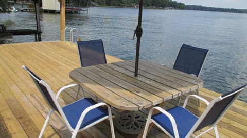 Dock table and chairs.