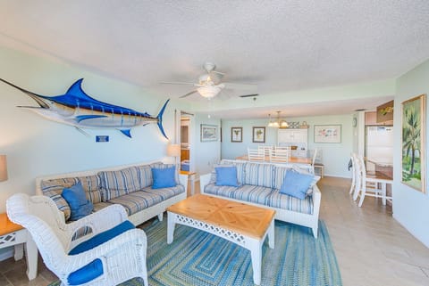 Looking from living room back toward dining room. The kitchen is on the right.
