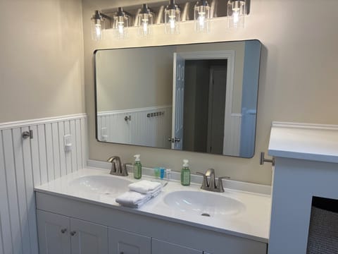 First floor Newly renovated bathroom