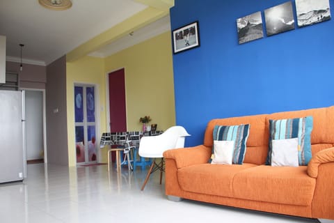 Cosmopolitan 3Br/2Bth heart of Penang