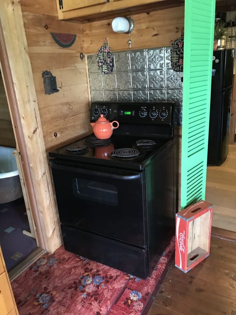 Full sized electric stove