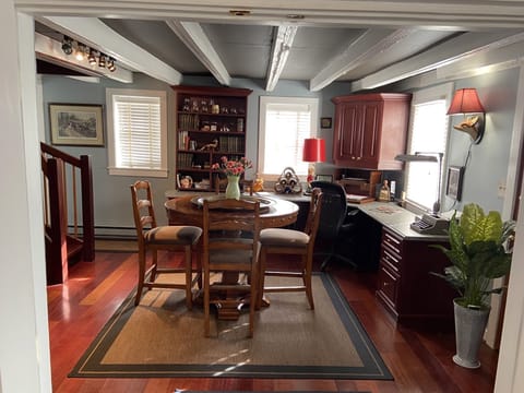 Tavern - Office 2