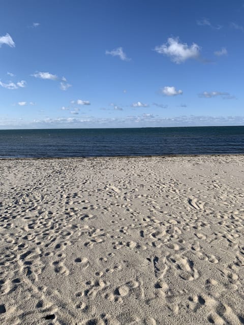 Clear day at Keyes beach