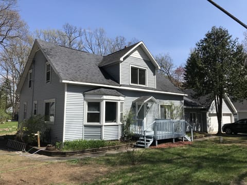 Main Cabin - True North Cabin Rentals