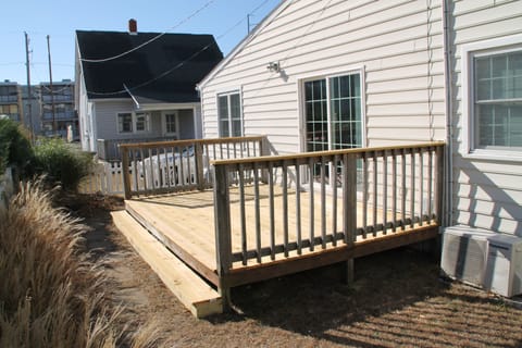 Rear deck