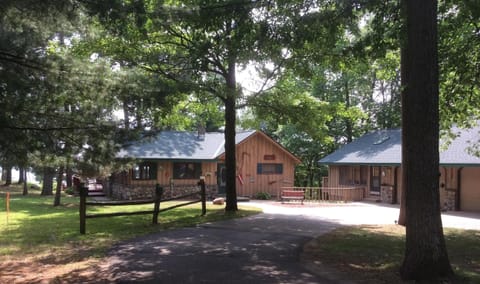 Cabin View - large oval driveway.  Plenty of parking!