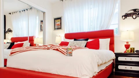 5 bedrooms, iron/ironing board, travel crib, free WiFi