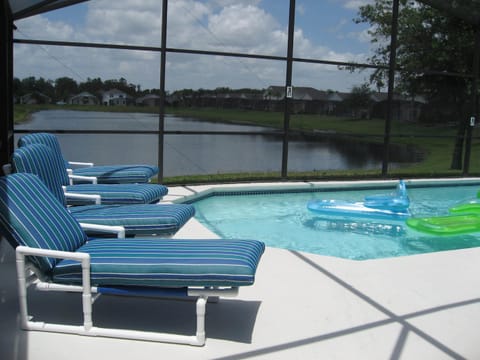 Luxury 'Palm Casual' pool furniture