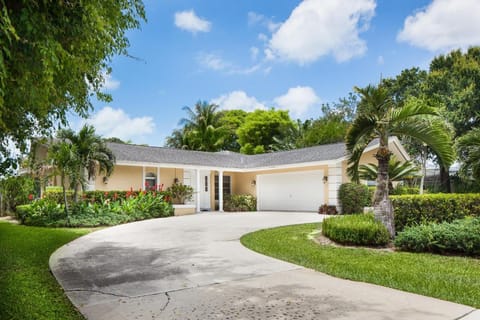 Home Set in Prestigious Moorings Community