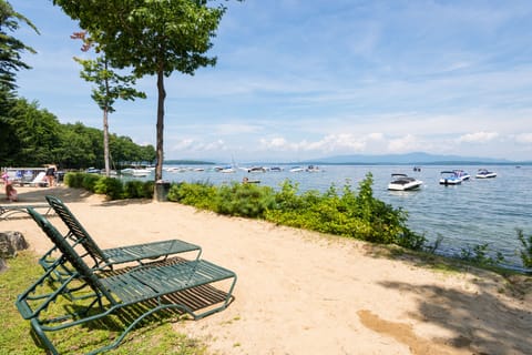 Samoset private Winnipausaukee beach