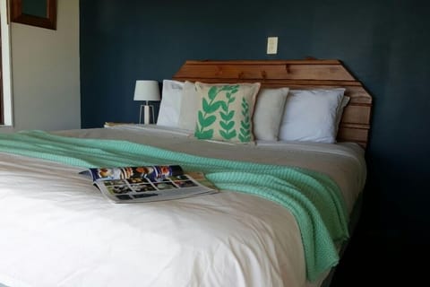 2 bedrooms, iron/ironing board, travel crib, free WiFi