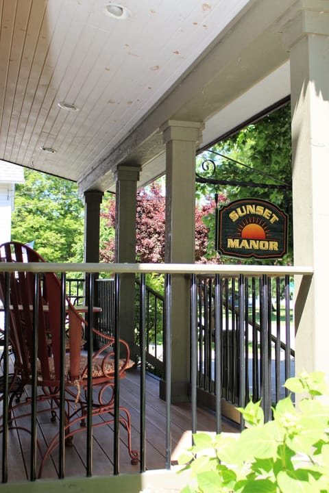 Front porch, perfect for coffee