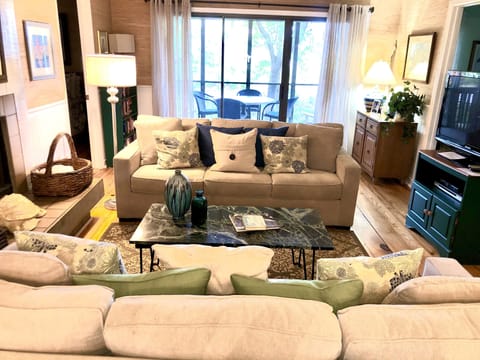 Spacious living room.