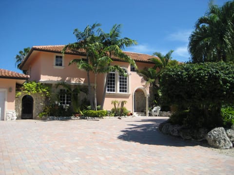 Entrance to Casa del Sol --- set well back from  Anglers Drive North for privacy