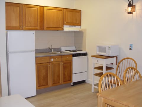A-unit living area kitchen