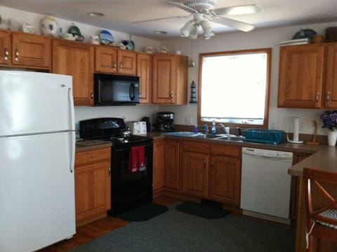 Fully stocked kitchen.