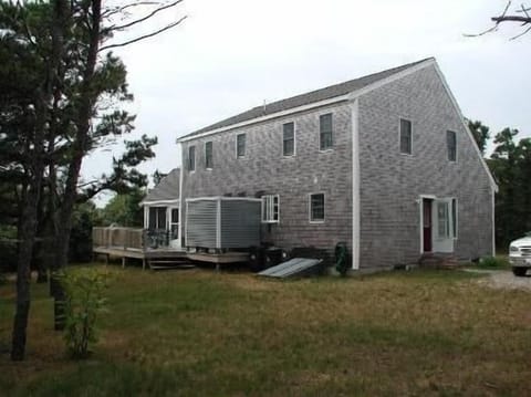 Large, Quiet Backyard