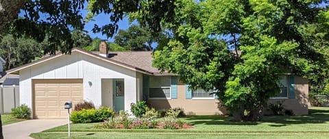 The Daytona Dream is an immaculately clean home situated in a quiet neighboood!
