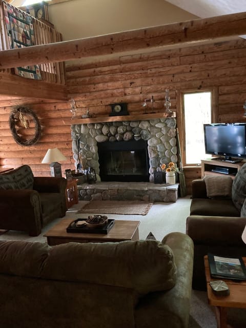 Great Room with plenty of seating