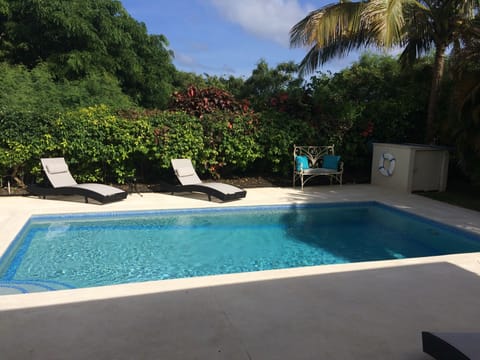 Relaxing private pool area