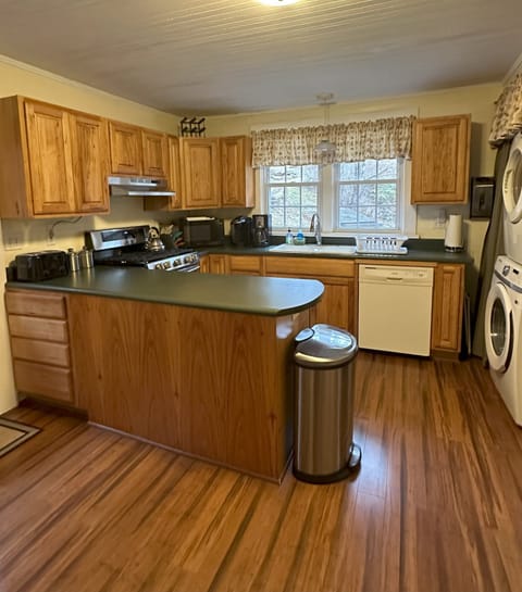Kitchen with Gas Stove, Dishwasher, Full size Refrigerator