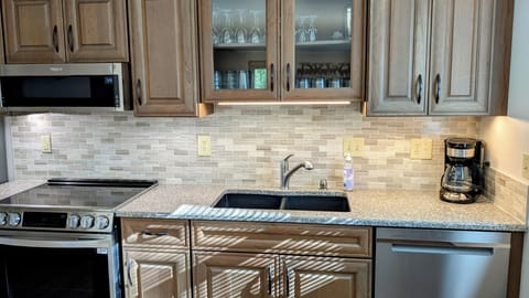Custom kitchen cabinets