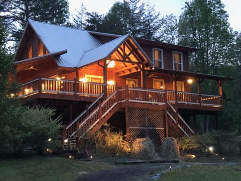 Front of cabin 
