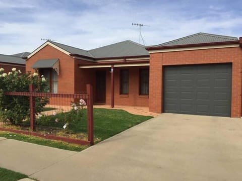 3 bedroom.Central location.Lock up garage.