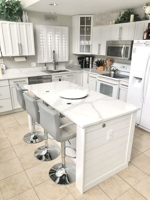 Newly Renovated Kitchen with all the modern conveniences for the family Chef!!  