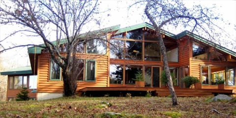 Large windows in every room 