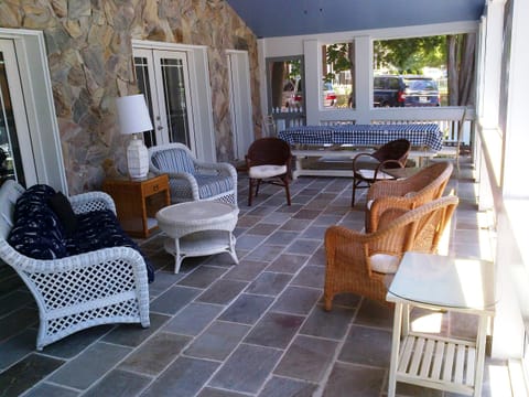 Gaslight House Front Porch