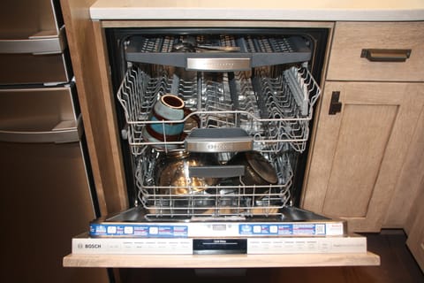 Quiet Bosch dishwasher
