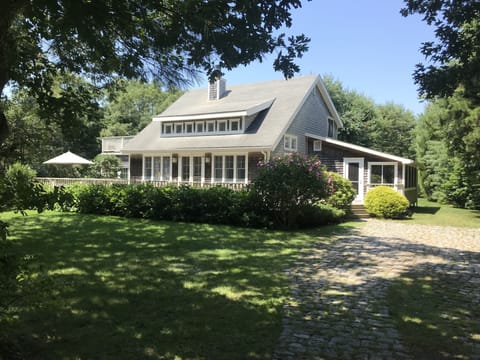 Seaglass Cottage in Edgartown