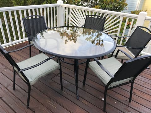 Top/third floor furniture
