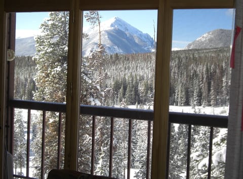 Living room and deck SW view to Ten Mile Range.