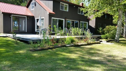 Front View of Lewis's Landing