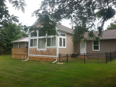 FENCED IN PET AREA!