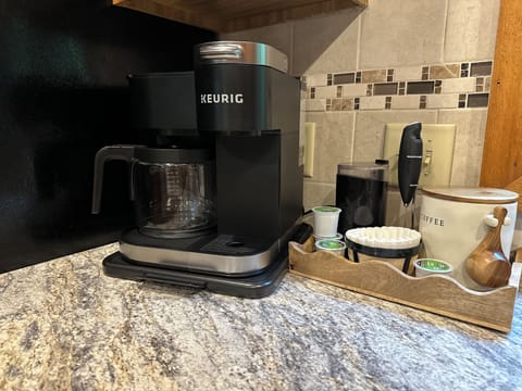 Wake up to your freshly brewed coffee by the cup or by the pot w/ our Keurig Duo