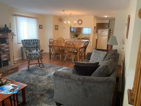 Living Room & Dining 
Area