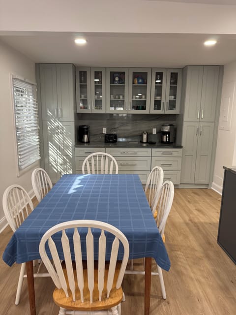 Butlers Pantry includes Kuerig, Cuisinart Grind & Brew, Electric Kettle, Toaster