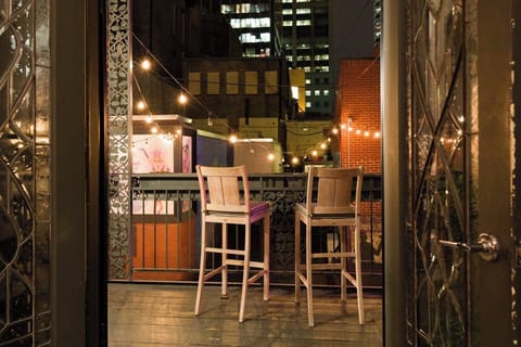 Grand Loft – Oversized Balcony for Relaxing Above Printers Alley