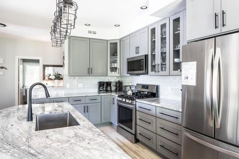 Ample cabinet space allows 3 large cabinets for your groceries.