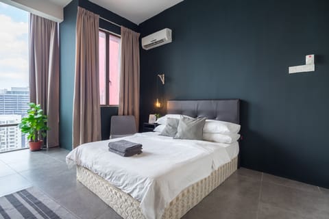 WOOD &amp; STEEL STUDIO @ Empire Damansara