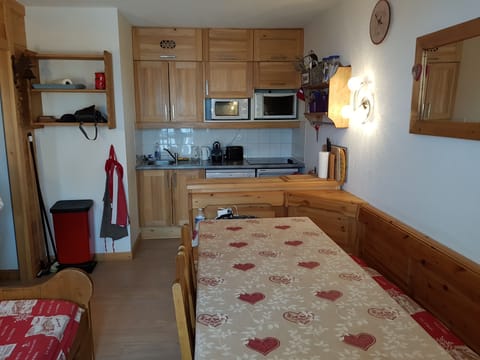 kitchen dining