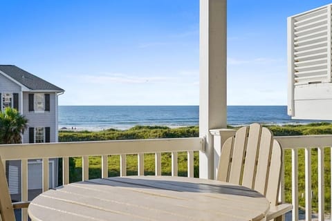 furnished shaded deck with unobstructed ocean views